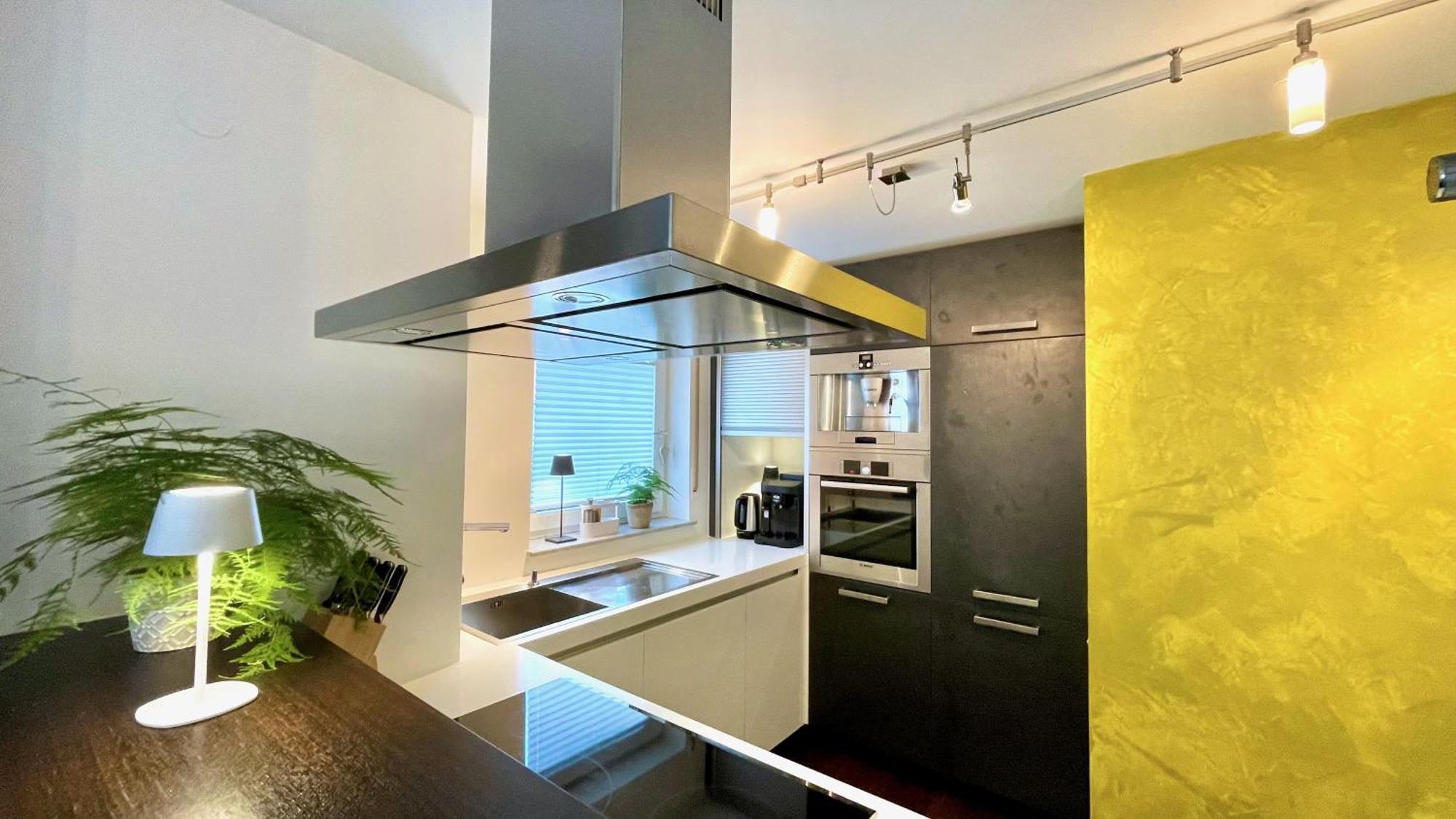 Ludwigshome Luxus - Zentral, Kostenloser Parkplatz, Terrasse Ludwigsburg Zewnętrze zdjęcie