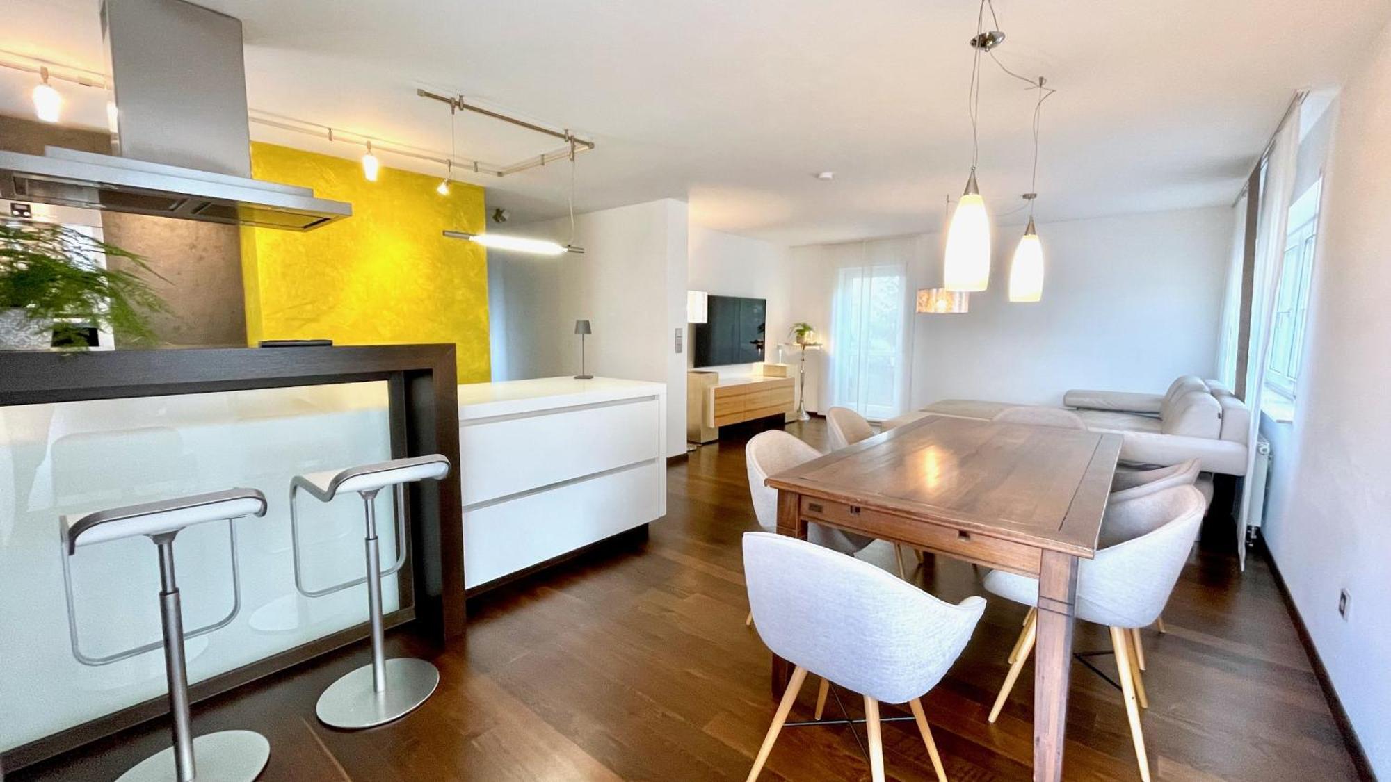 Ludwigshome Luxus - Zentral, Kostenloser Parkplatz, Terrasse Ludwigsburg Zewnętrze zdjęcie